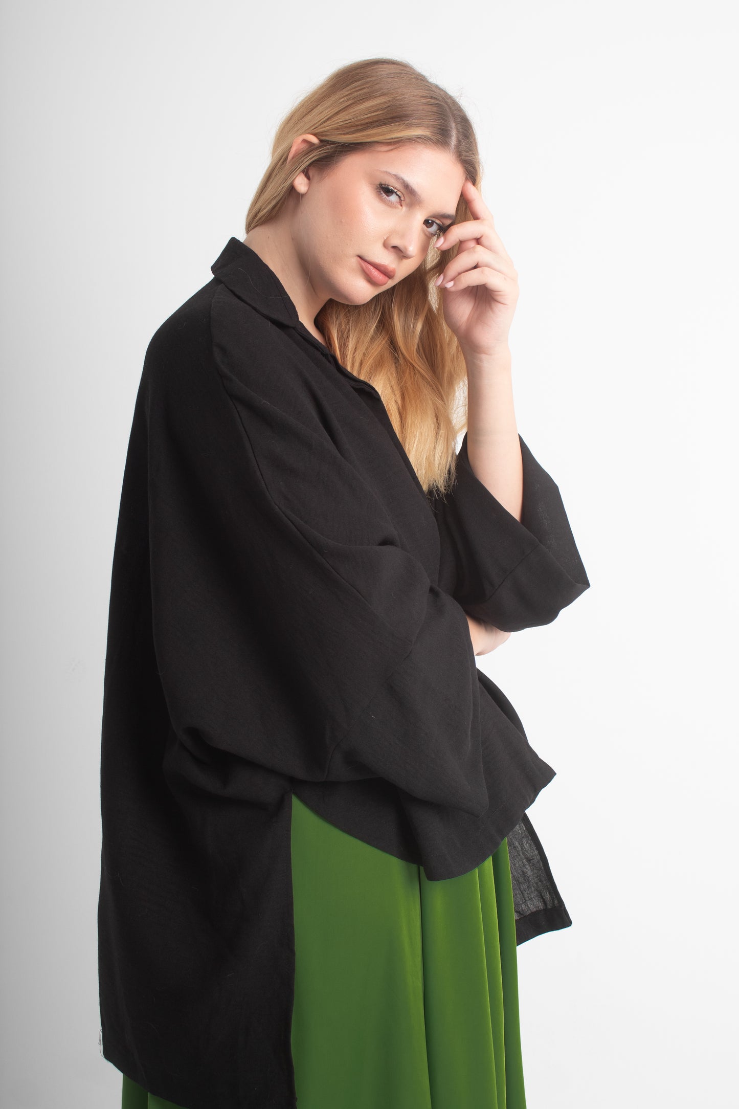 Azora® Coastal Black Oversized Shirt