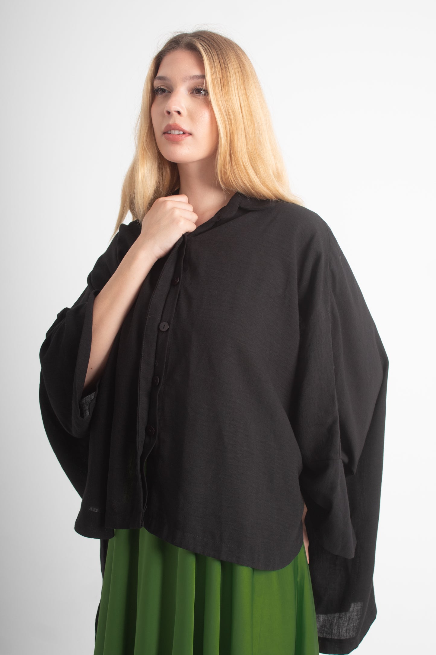 Azora® Coastal Black Oversized Shirt