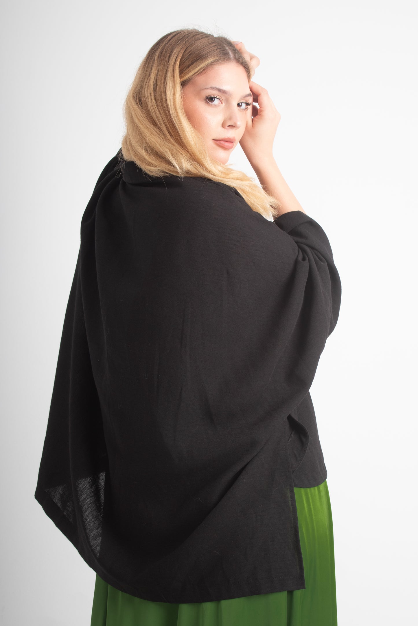 Azora® Coastal Black Oversized Shirt
